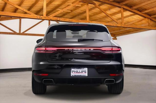 2021 Porsche Macan Macan