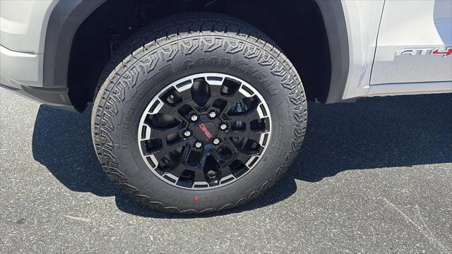 2026 GMC Canyon AT4, 4WD