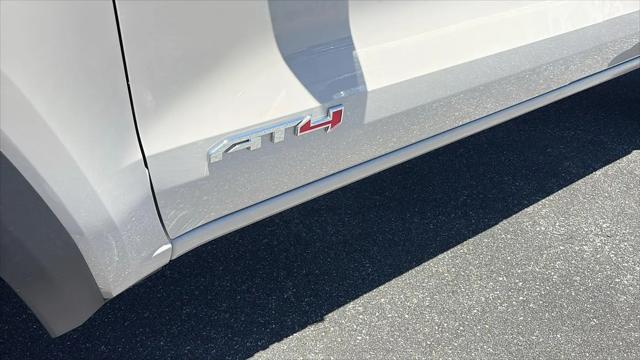 2026 GMC Canyon AT4, 4WD