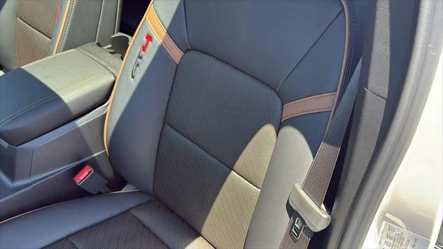 2026 GMC Canyon AT4, 4WD
