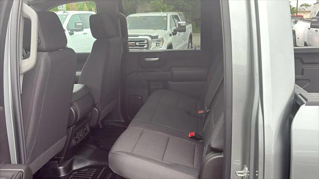 2026 GMC Sierra 3500HD Crew Cab, Long Bed, Pro Dual Rear Wheel, 4WD