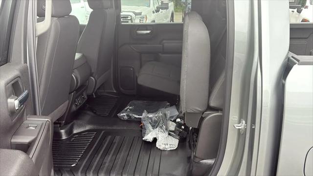 2026 GMC Sierra 3500HD Crew Cab, Long Bed, Pro Dual Rear Wheel, 4WD
