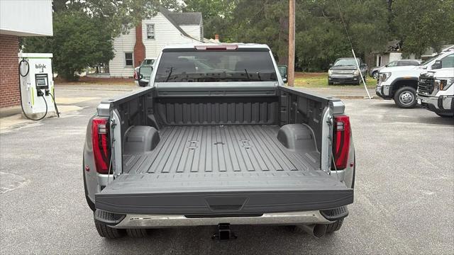 2026 GMC Sierra 3500HD Crew Cab, Long Bed, Pro Dual Rear Wheel, 4WD