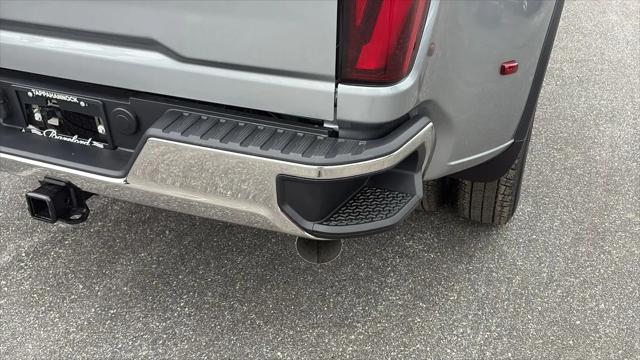 2026 GMC Sierra 3500HD Crew Cab, Long Bed, Pro Dual Rear Wheel, 4WD