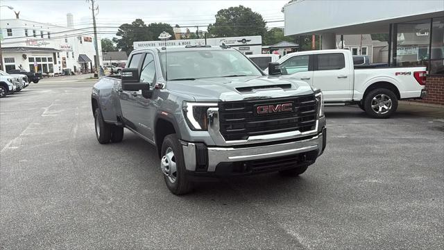 2026 GMC Sierra 3500HD Crew Cab, Long Bed, Pro Dual Rear Wheel, 4WD