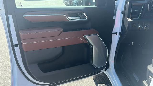 2026 GMC Sierra 2500HD Crew Cab, Standard Bed, Denali Ultimate, 4WD