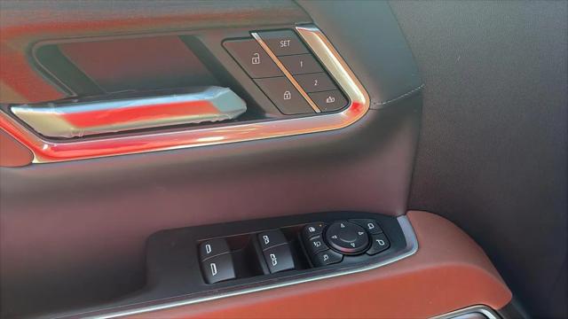 2026 GMC Sierra 2500HD Crew Cab, Standard Bed, Denali Ultimate, 4WD