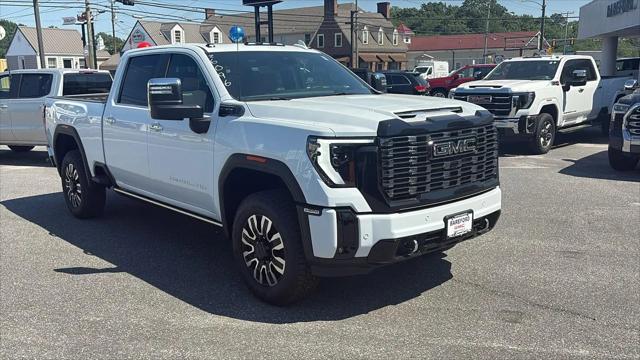 2026 GMC Sierra 2500HD Crew Cab, Standard Bed, Denali Ultimate, 4WD