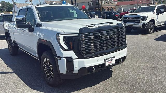 2026 GMC Sierra 2500HD Crew Cab, Standard Bed, Denali Ultimate, 4WD