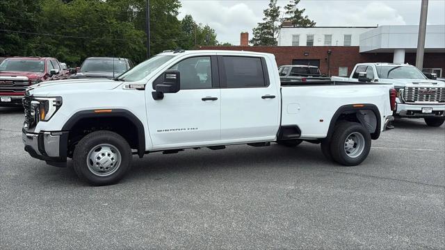2026 GMC Sierra 3500HD Crew Cab, Long Bed, Pro Dual Rear Wheel, 4WD