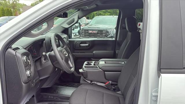 2026 GMC Sierra 3500HD Crew Cab, Long Bed, Pro Dual Rear Wheel, 4WD