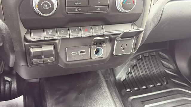 2026 GMC Sierra 3500HD Crew Cab, Long Bed, Pro Dual Rear Wheel, 4WD