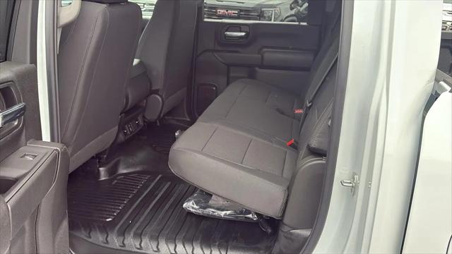 2026 GMC Sierra 3500HD Crew Cab, Long Bed, Pro Dual Rear Wheel, 4WD