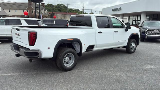 2026 GMC Sierra 3500HD Crew Cab, Long Bed, Pro Dual Rear Wheel, 4WD