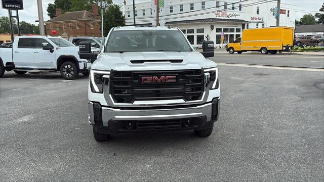 2026 GMC Sierra 3500HD Crew Cab, Long Bed, Pro Dual Rear Wheel, 4WD