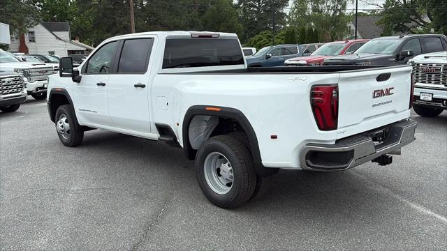 2026 GMC Sierra 3500HD Crew Cab, Long Bed, Pro Dual Rear Wheel, 4WD