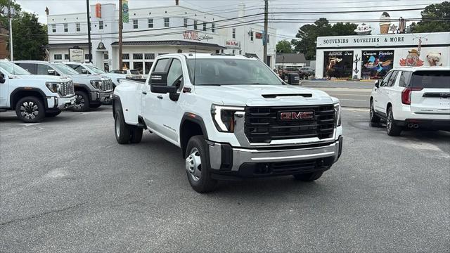 2026 GMC Sierra 3500HD Crew Cab, Long Bed, Pro Dual Rear Wheel, 4WD