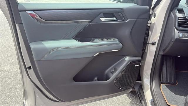2026 GMC Acadia AT4 AWD