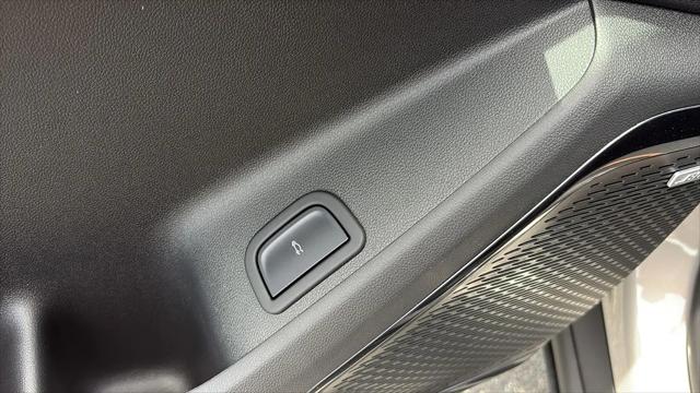 2026 GMC Acadia AT4 AWD