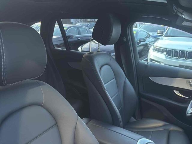 2022 Mercedes-Benz GLC 4MATIC SUV