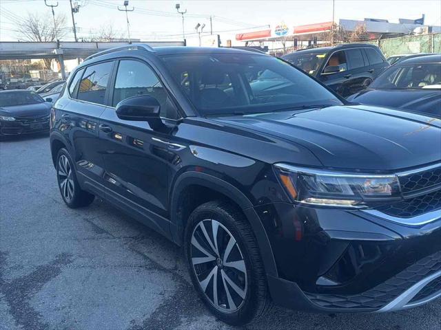 2024 Volkswagen Taos 1.5T SE