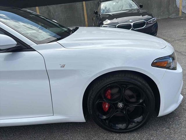 2022 Alfa Romeo Giulia Ti AWD