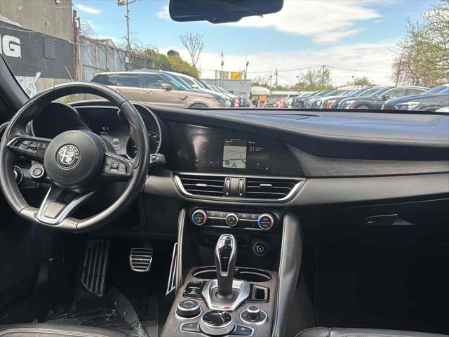 2022 Alfa Romeo Giulia Ti AWD