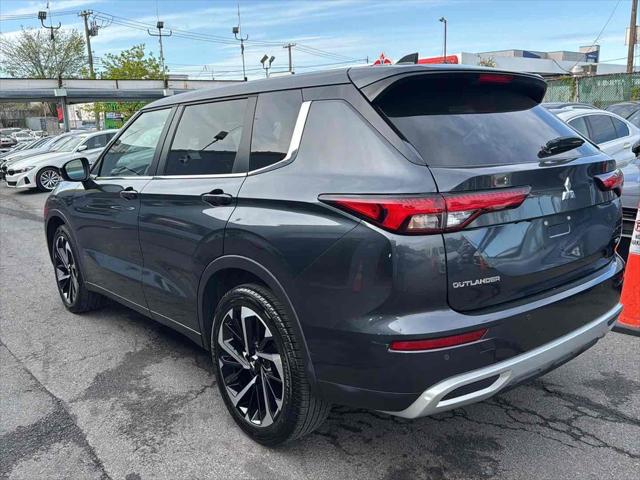 2024 Mitsubishi Outlander SE Black Edition S-AWC