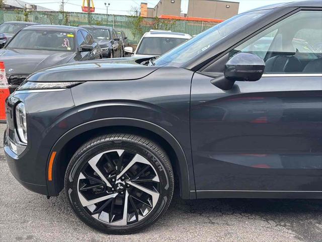 2024 Mitsubishi Outlander SE Black Edition S-AWC