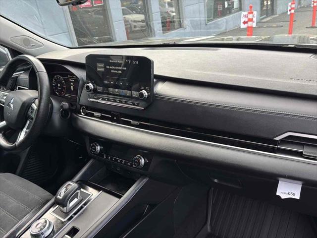 2024 Mitsubishi Outlander SE Black Edition S-AWC