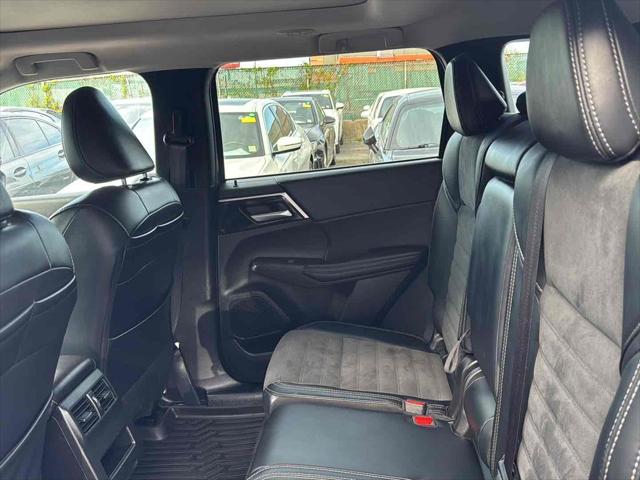 2024 Mitsubishi Outlander SE Black Edition S-AWC