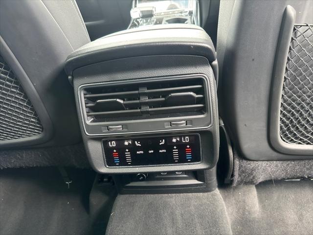 2023 Audi Q8 Premium Plus 55 TFSI quattro Tiptronic