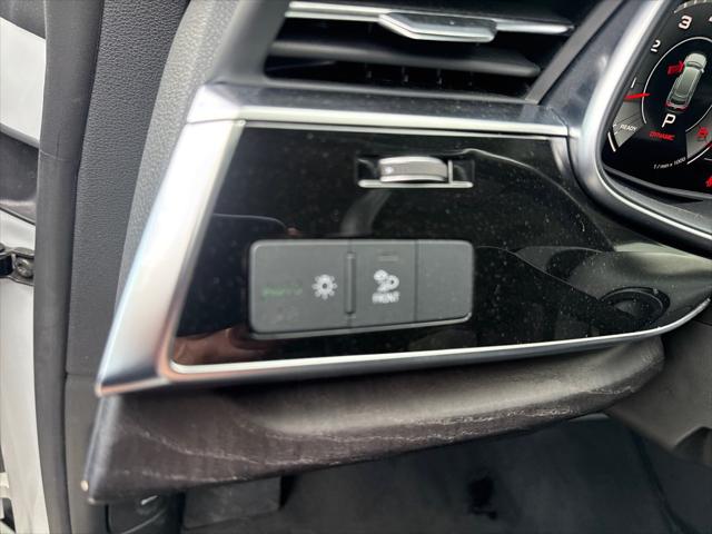 2023 Audi Q8 Premium Plus 55 TFSI quattro Tiptronic