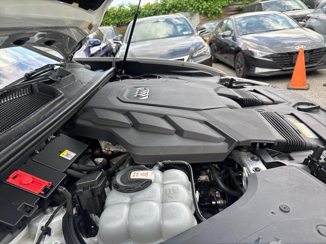2023 Audi Q8 Premium Plus 55 TFSI quattro Tiptronic