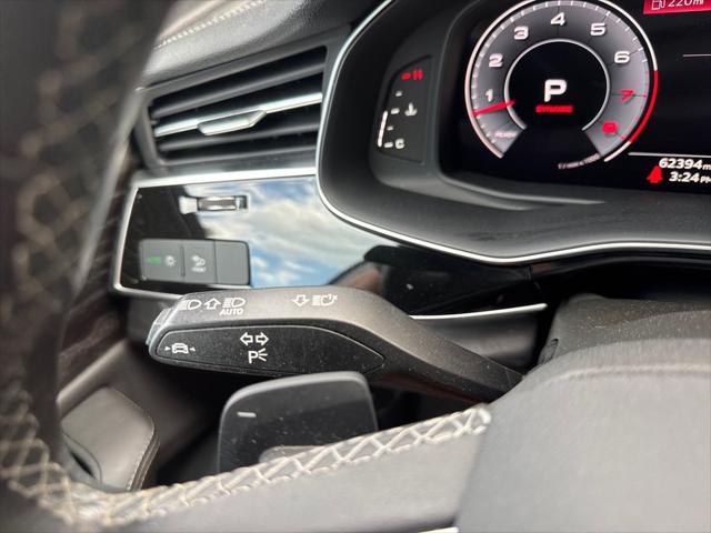 2023 Audi Q8 Premium Plus 55 TFSI quattro Tiptronic