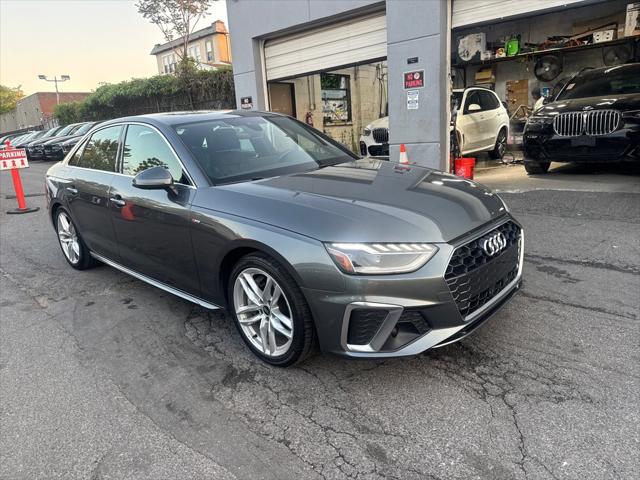 2024 Audi A4 Premium Plus 45 TFSI S line quattro S tronic
