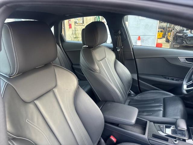 2024 Audi A4 Premium Plus 45 TFSI S line quattro S tronic