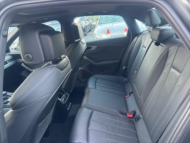 2024 Audi A4 Premium Plus 45 TFSI S line quattro S tronic