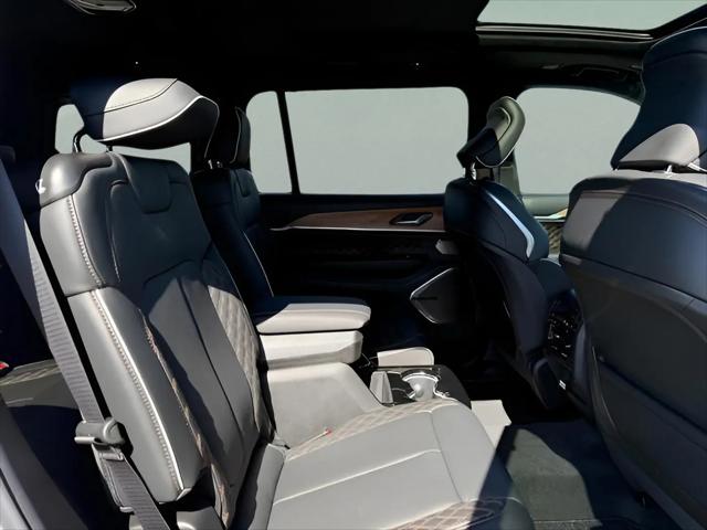 2026 Jeep Grand Cherokee L Summit 4x4