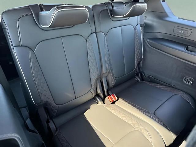 2026 Jeep Grand Cherokee L Summit 4x4