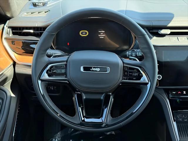 2026 Jeep Grand Cherokee L Summit 4x4