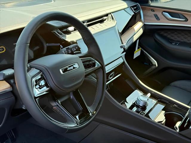 2026 Jeep Grand Cherokee L Summit 4x4