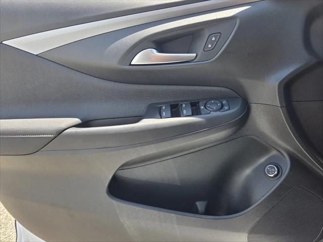 2026 Buick NV Preferred FWD