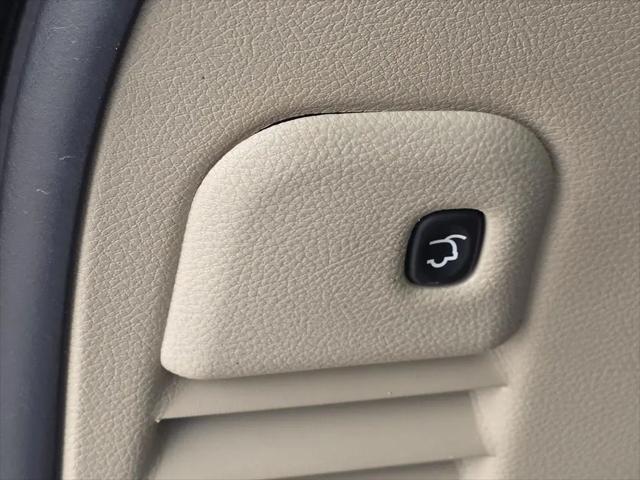 2019 Jeep Grand Cherokee Limited 4x2