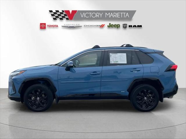 2024 Toyota RAV4 Hybrid SE