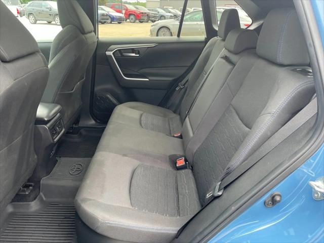 2024 Toyota RAV4 Hybrid SE