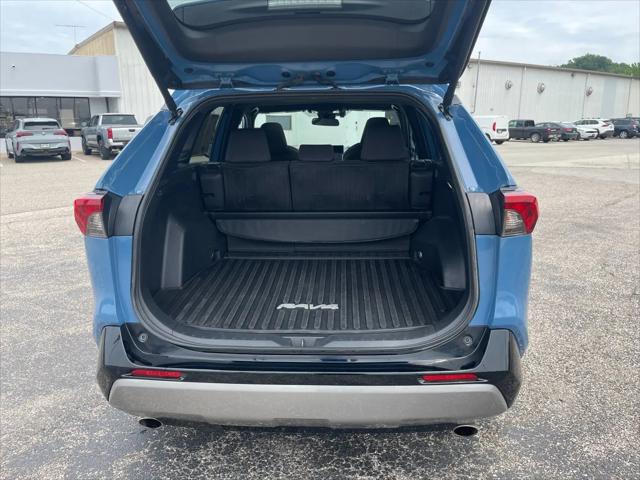 2024 Toyota RAV4 Hybrid SE