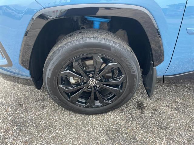 2024 Toyota RAV4 Hybrid SE