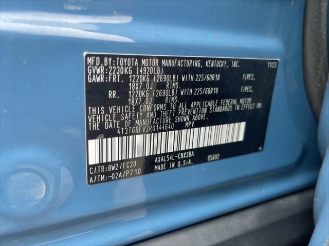 2024 Toyota RAV4 Hybrid SE
