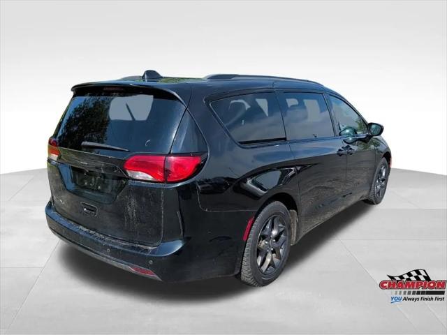 2018 Chrysler Pacifica Touring L Plus